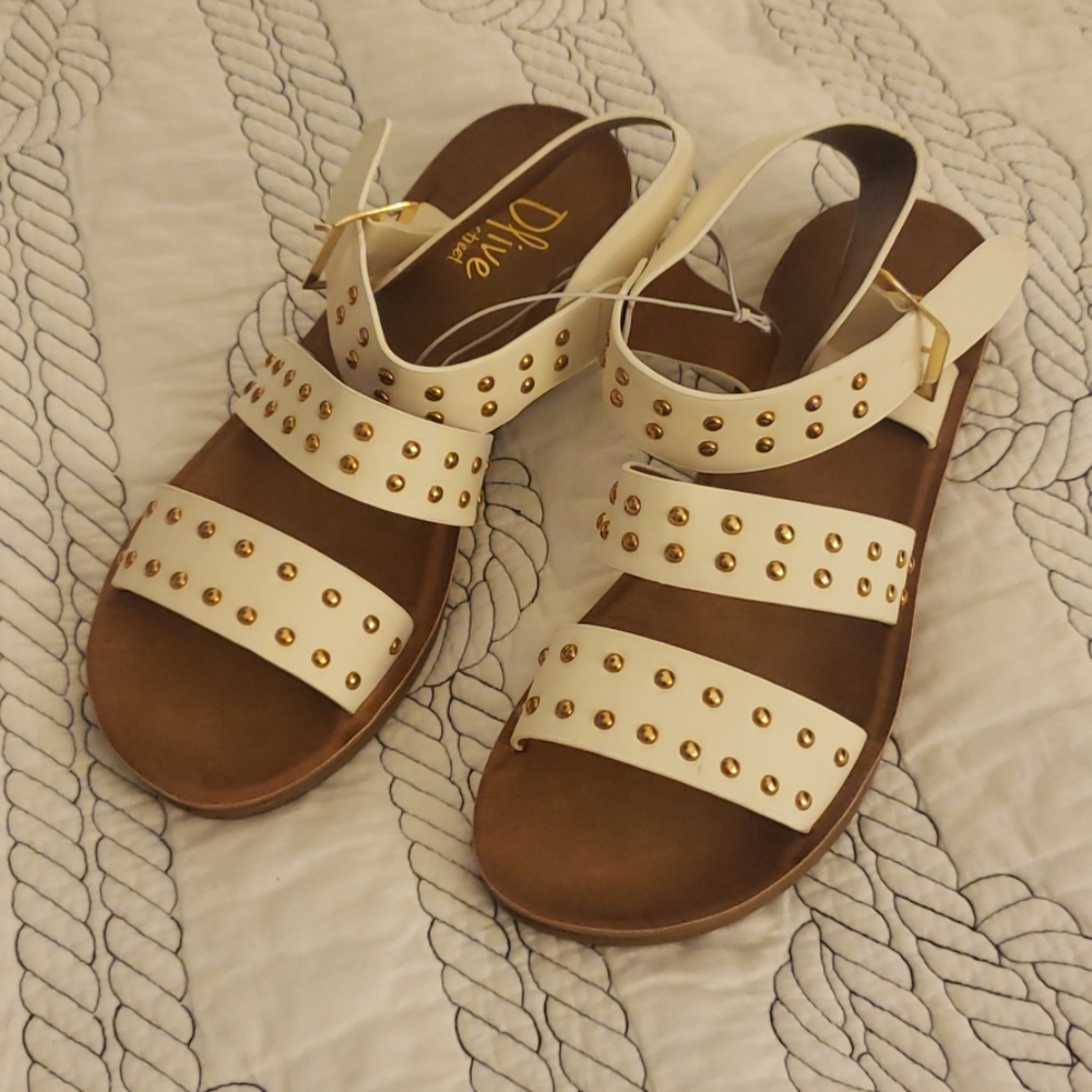 Olive street womens studded comfort sandals